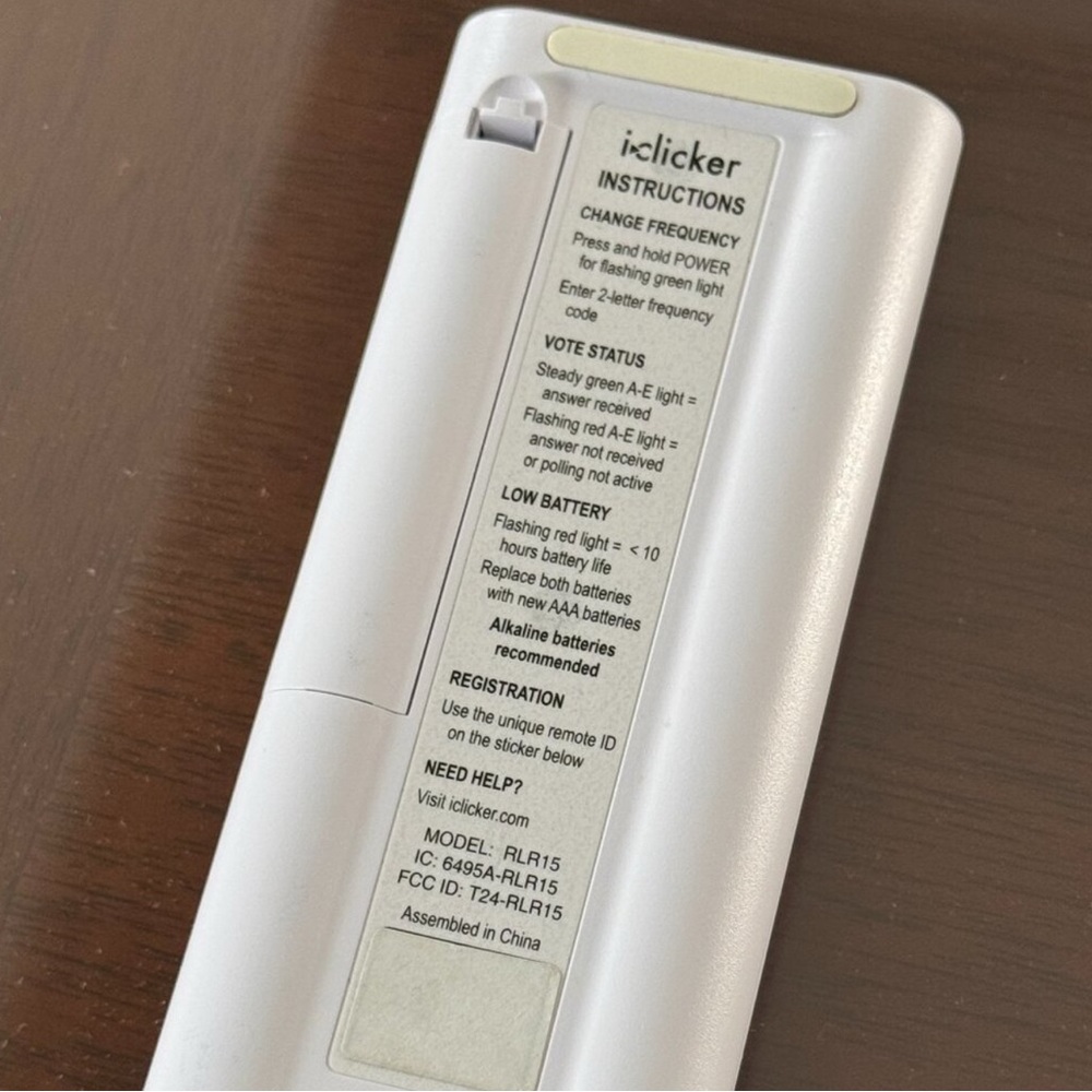 iClicker Plus Remote Control - Picture 3 of 3